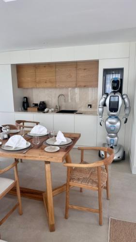 Laren Luxury Resort Hotel