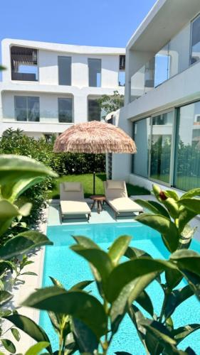 Laren Luxury Resort Hotel
